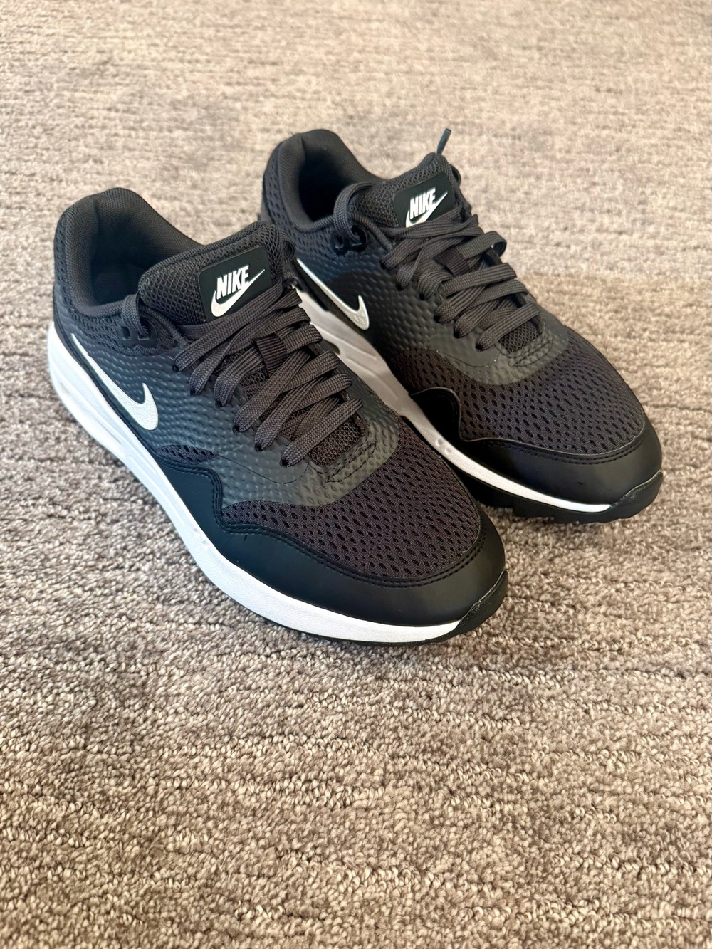 Nike Women's Air Max 90 Golf Shoes Black and White